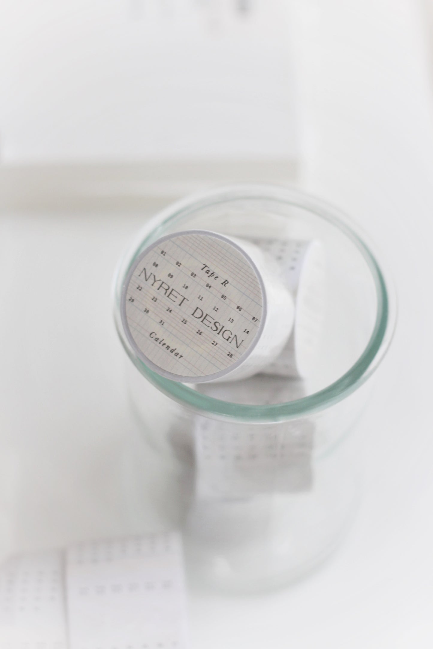 Tape R - Calendar